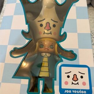 Extremely Rare 2009 TO-FU Molly . Son Version Blue & Yellow